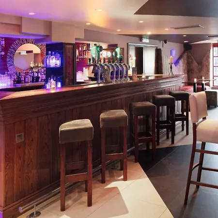 The Wander Bar & Kenmare